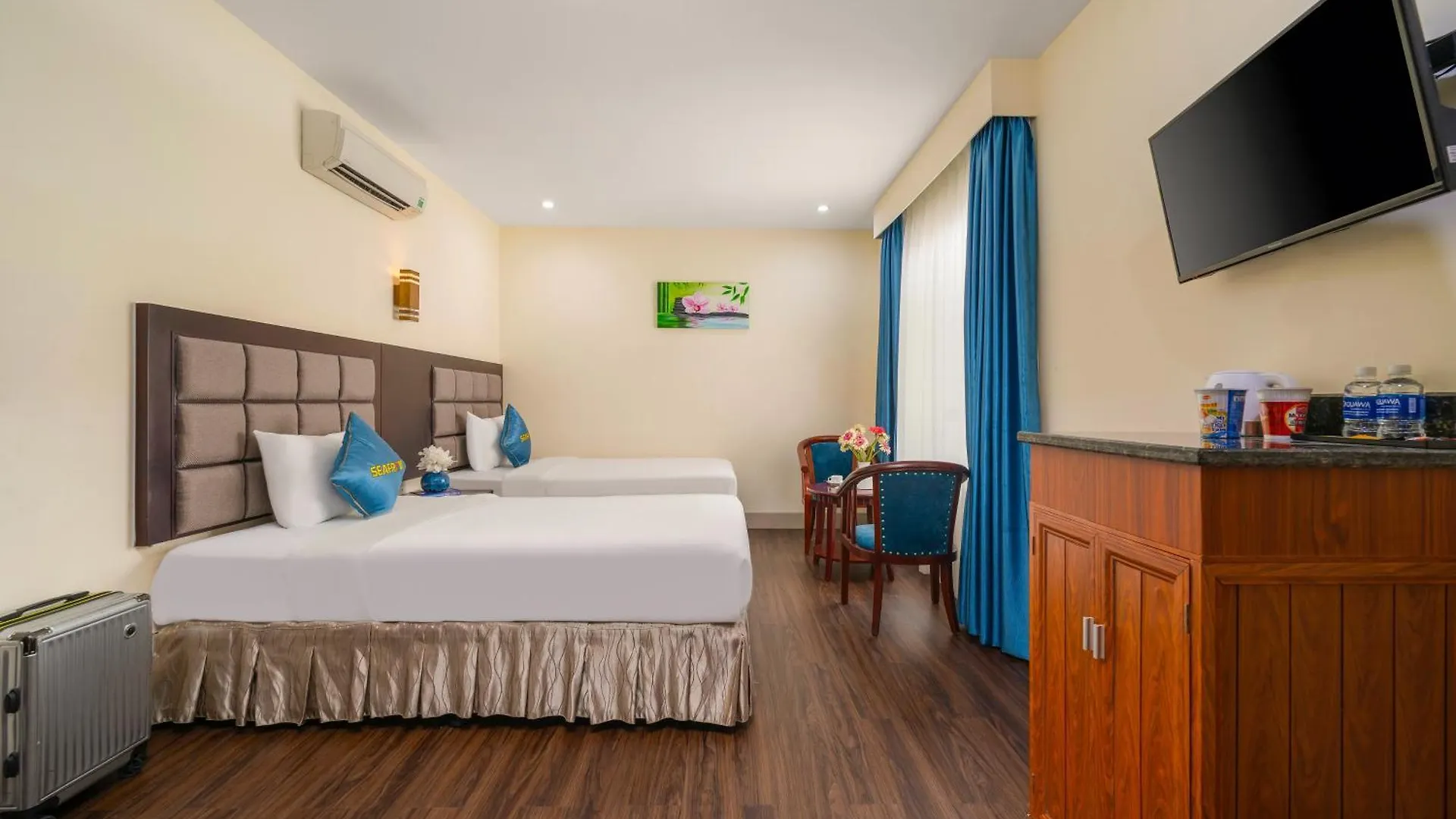 Seafront Hotel Danang 4*, Da Nang