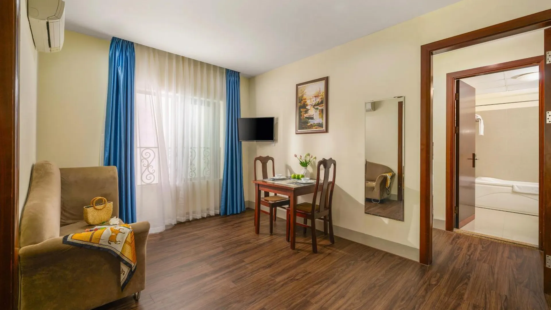 Seafront Hotel Danang 4*, Da Nang Vietnam