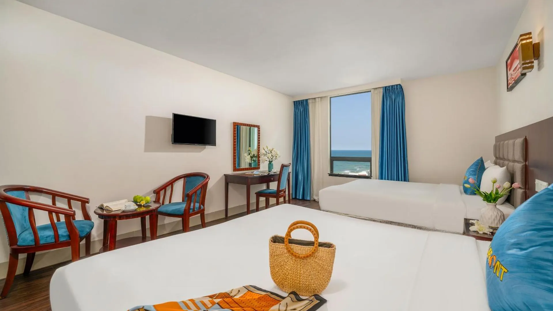 Seafront Hotel Danang