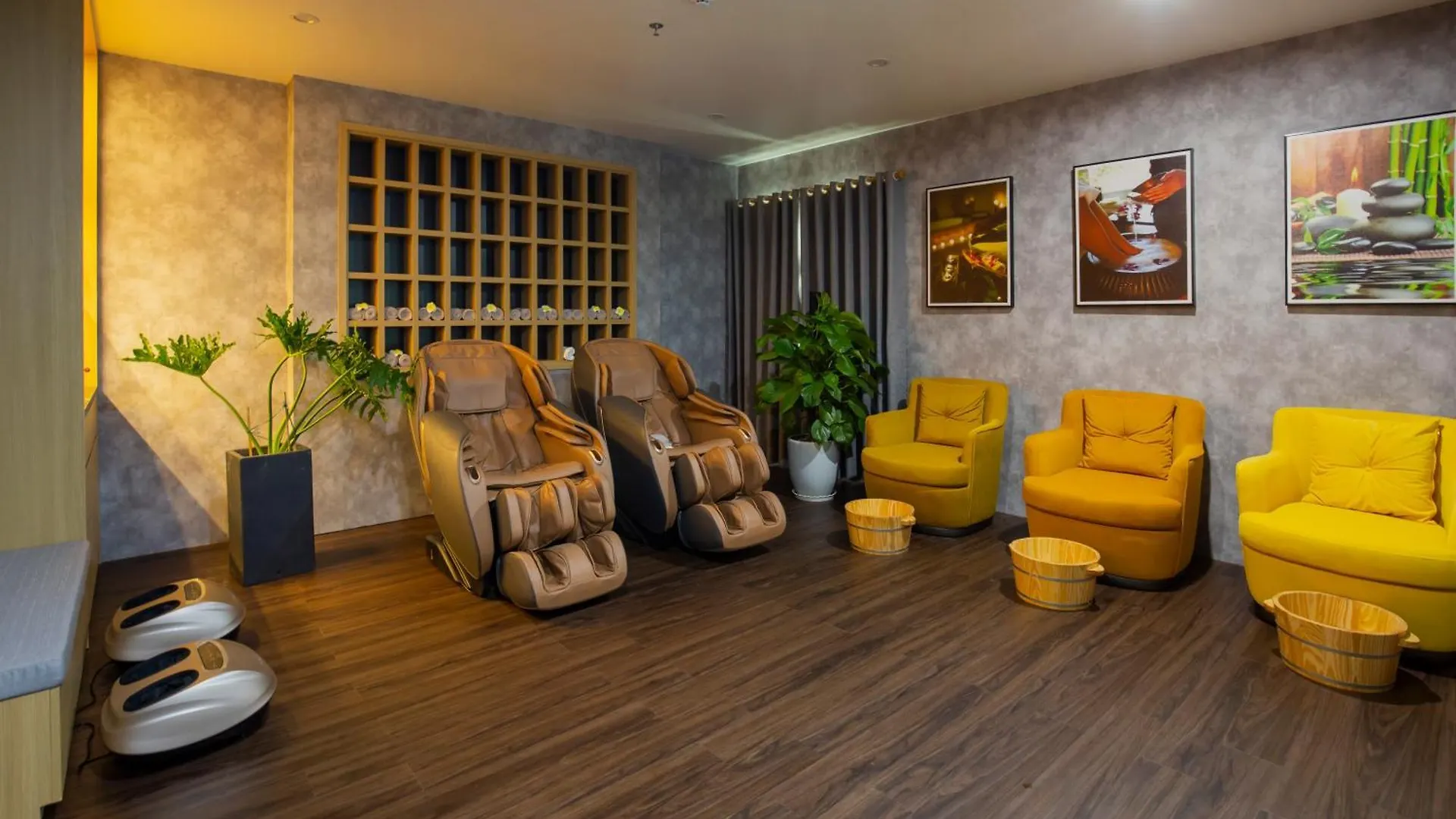 Seafront Hotel Danang Da Nang